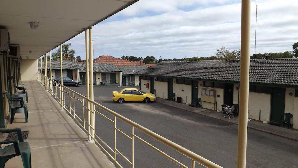 Collie Motel Luaran gambar