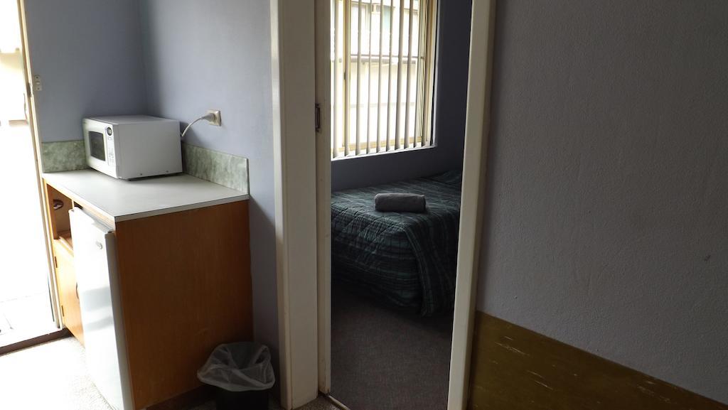 Collie Motel Luaran gambar