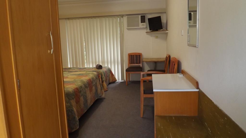 Collie Motel Luaran gambar
